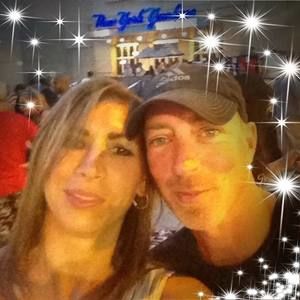 Meet your Posher, Larry